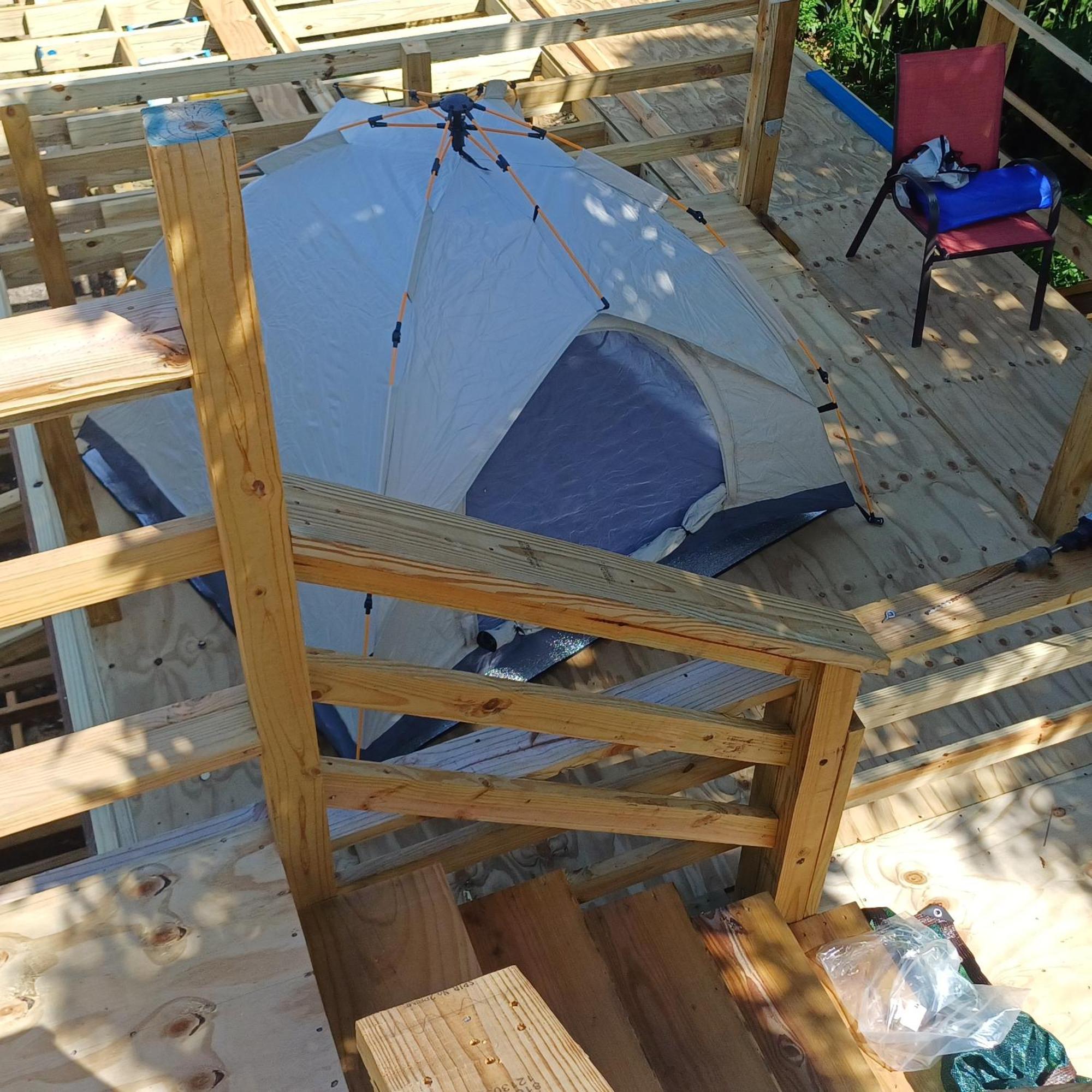 Rooster Run Glamping Camping Has Rooftop And Off The Ground Glamping Experience For 1 To 16 In A Single Tent And Views Of The Rain Forrest And To Culebra Across The Atlantic Ocean W Tents, Linens, Deluxe Air Beds, Warm Shower And More At A Great Pric Vieques Bagian luar foto